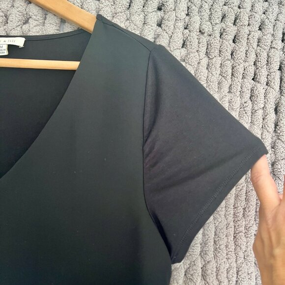 Alex & Lili Black V-Neck Short Sleeve Top – Size Medium | - Picture 3 of 8